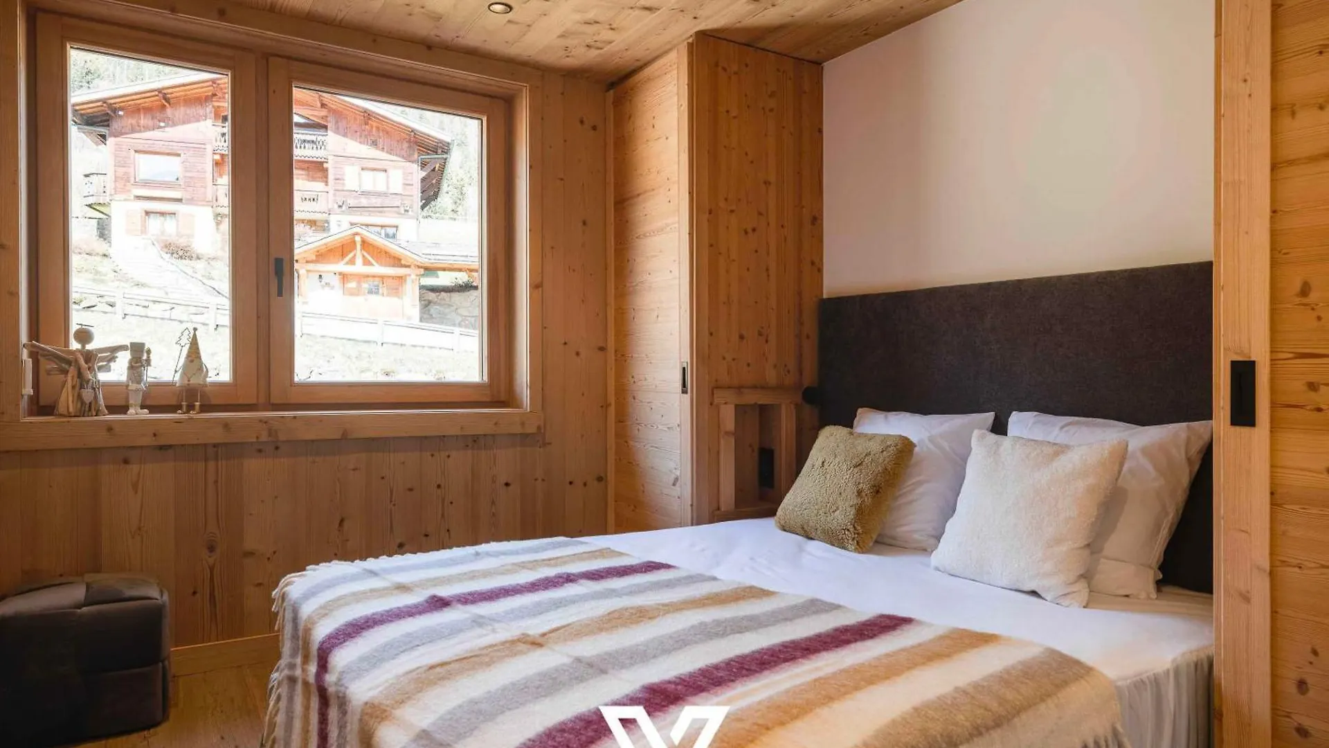 Chalet Prestige Helios 12 Guests Megeve
