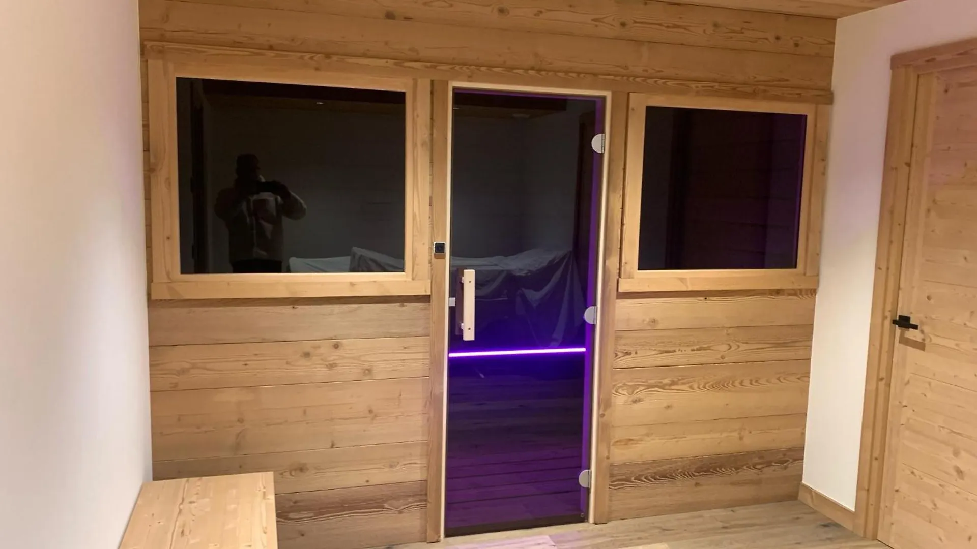 Chalet Prestige Helios 12 Guests Megeve 0*,  France
