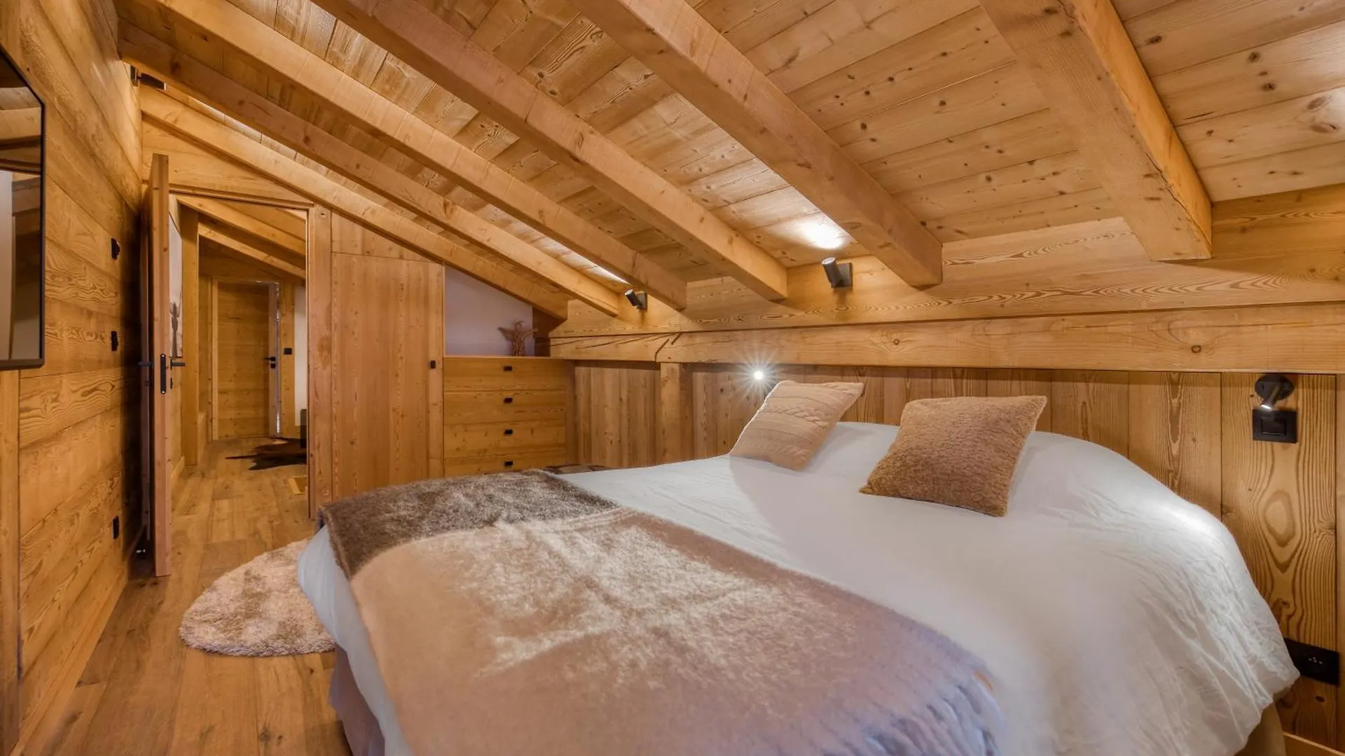 Chalet Prestige Helios 12 Guests Megeve