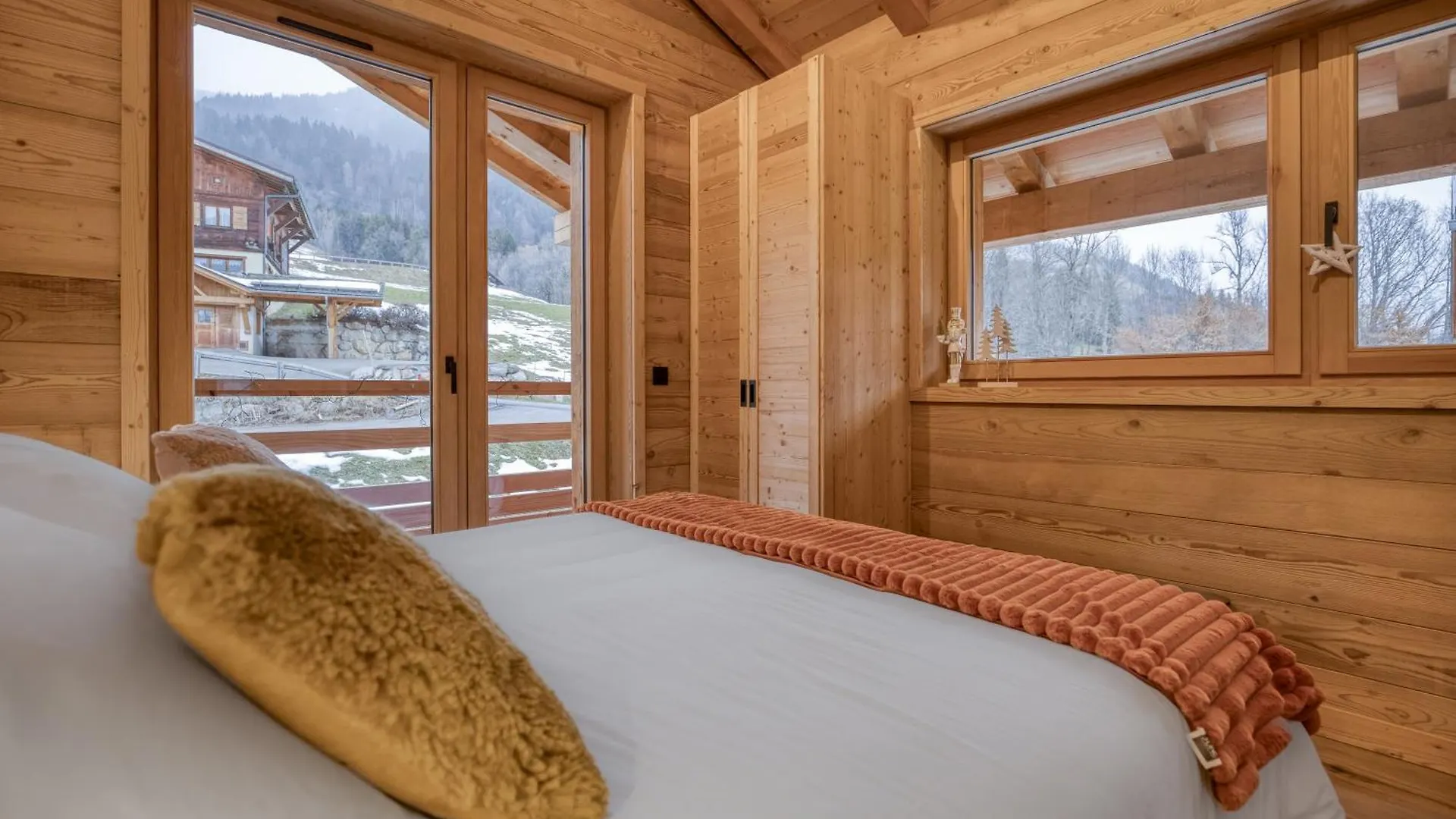 Chalet Prestige Helios 12 Guests Megeve 0*,